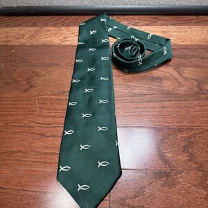 Vintage Wemlon By Wembley Christian  Jesus Fish Necktie Green